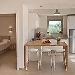 Abelia Luxurious Апартаменты Финикунда