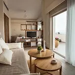 Abelia Luxurious פיניקונטה