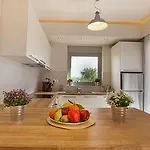 Abelia Luxurious דירה