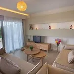 Abelia Luxurious דירה
