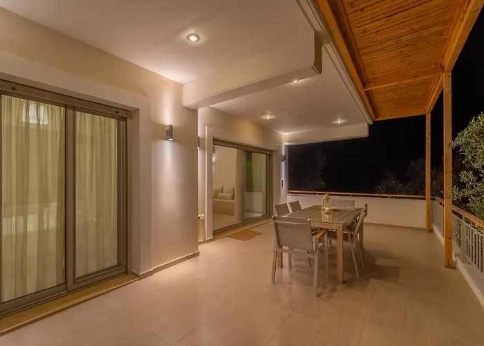 Abelia Luxurious Lejlighed Finikounta